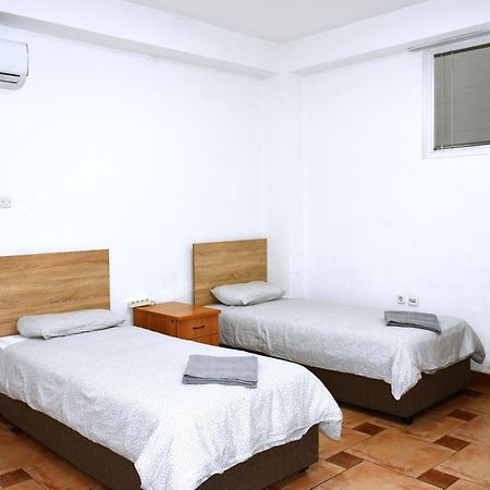Sani Suteren Apartment Skopje Exterior foto